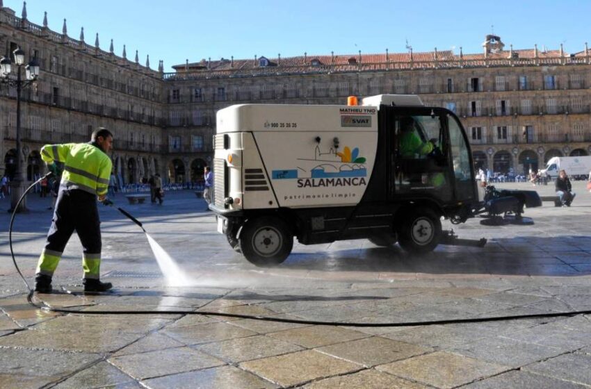  El Ayuntamiento de Salamanca comienza la limpieza de más de 300.000 metros cuadrados de solares municipales