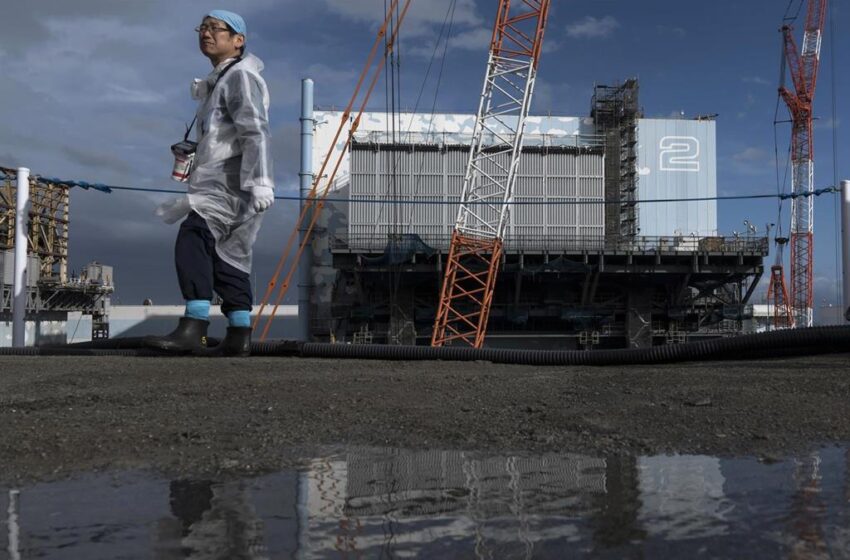  Japón decide liberar el agua de la planta nuclear de Fukushima al mar