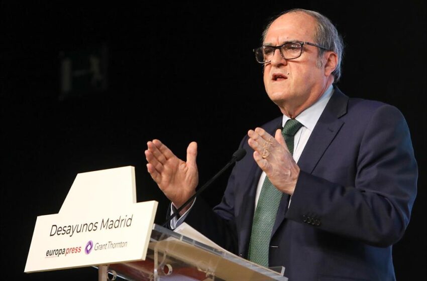  Gabilondo defiende que tanto Calviño como la OCDE avalan su propuesta de no subir impuestos