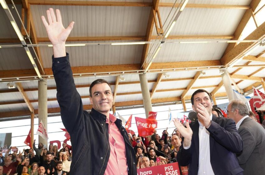  El CIS mantiene al PSOE en cabeza en abril, con subida del PP y desplome de Ciudadanos