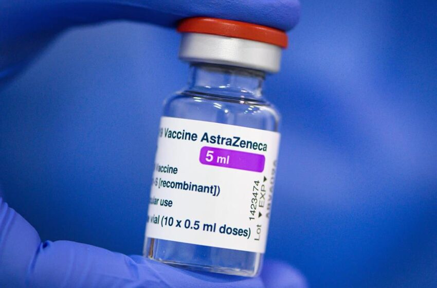 Sanidad y CCAA posponen la decisión sobre la segunda dosis de AstraZeneca hasta los resultados del ensayo