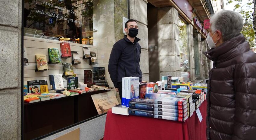  El PSOE anima a comprar en las librerías locales y sortea 10 libros comprados en ellas