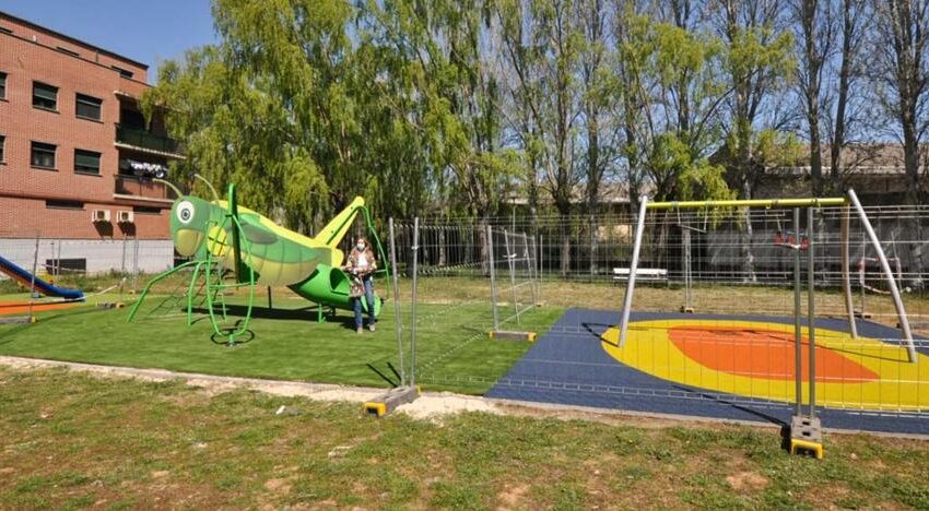  Santa Marta acaba la renovación del parque infantil de la avenida Segovia