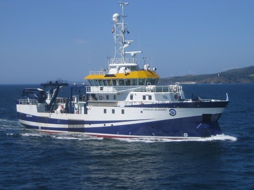  El buque oceanográfico que buscará a Anna y Olivia llega a Tenerife