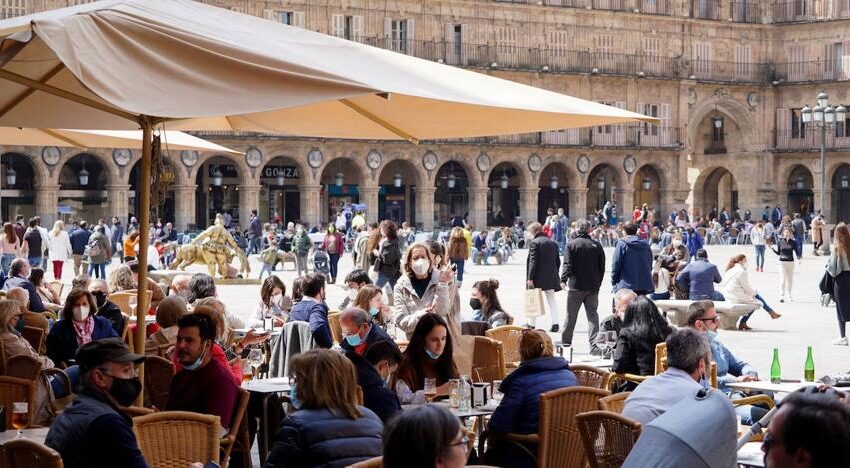  Castilla y León amplía el horario de la hostelería hasta las 24 horas cuando cese el toque de queda