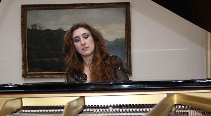  La pianista Alba Puertas ofrece este domingo un recital en el Auditorio de San Blas