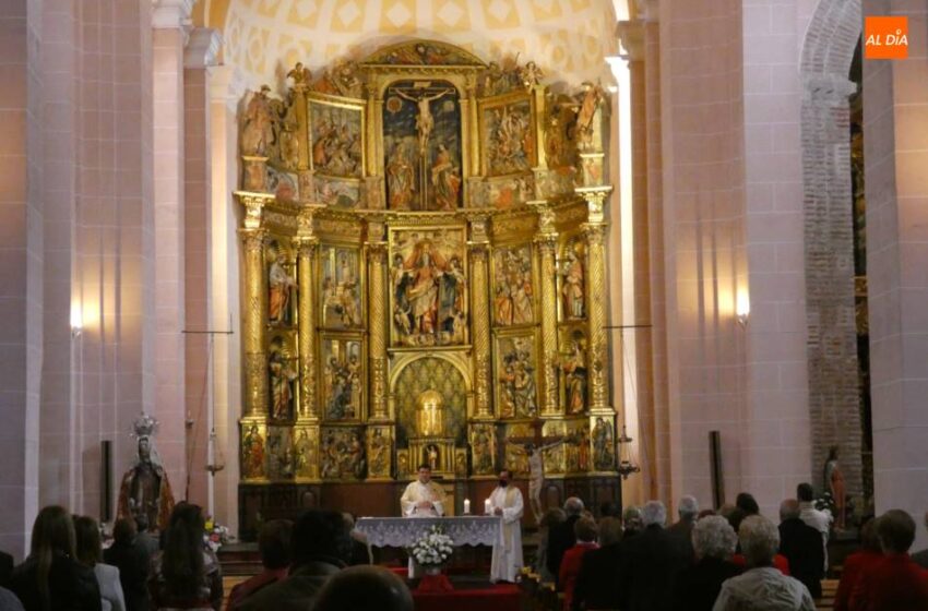  La Virgen de la Misericordia de Cantalapiedra es honrada con tres misas y novena