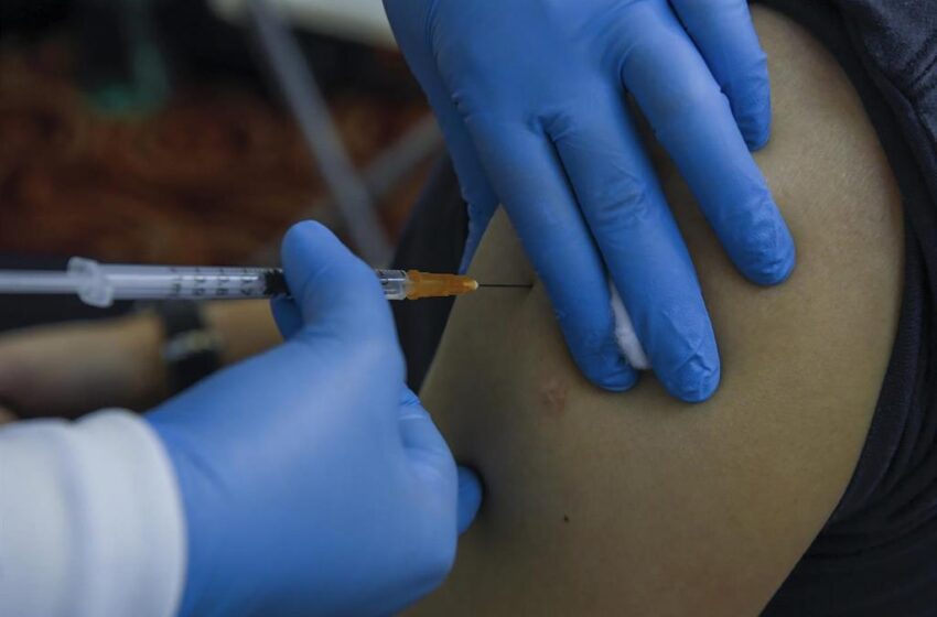  Un estudio arroja más luz sobre la tasa de trombos tras la vacuna de AstraZeneca