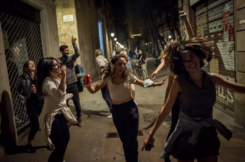  Desalojadas 6.500 personas en Barcelona la primera madrugada sin toque de queda en Catalunya