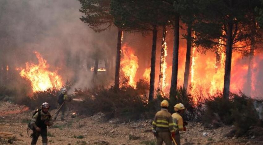  CCOO critica que la Junta no haya declarado aún la «época de alto peligro de incendio» tras un primer fuego en Serradilla del Arroyo
