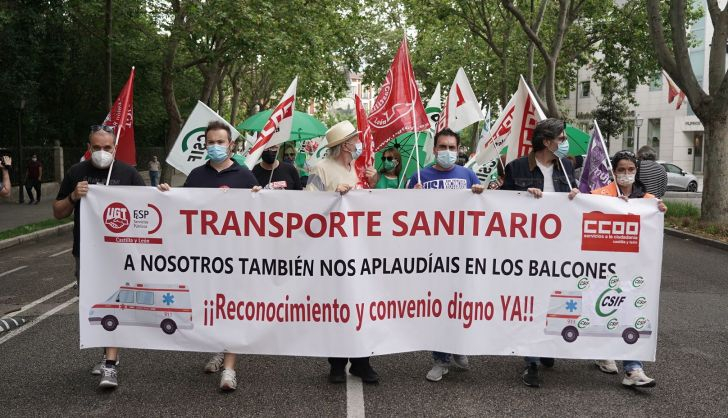  Manifestación de los trabajadores del transporte sanitario en Castilla y León para pedir unas condiciones más justas