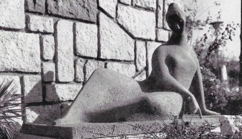 La ‘Mujer tendida’, de Agustín Casillas, que se instaló en la Alamedilla en 1963