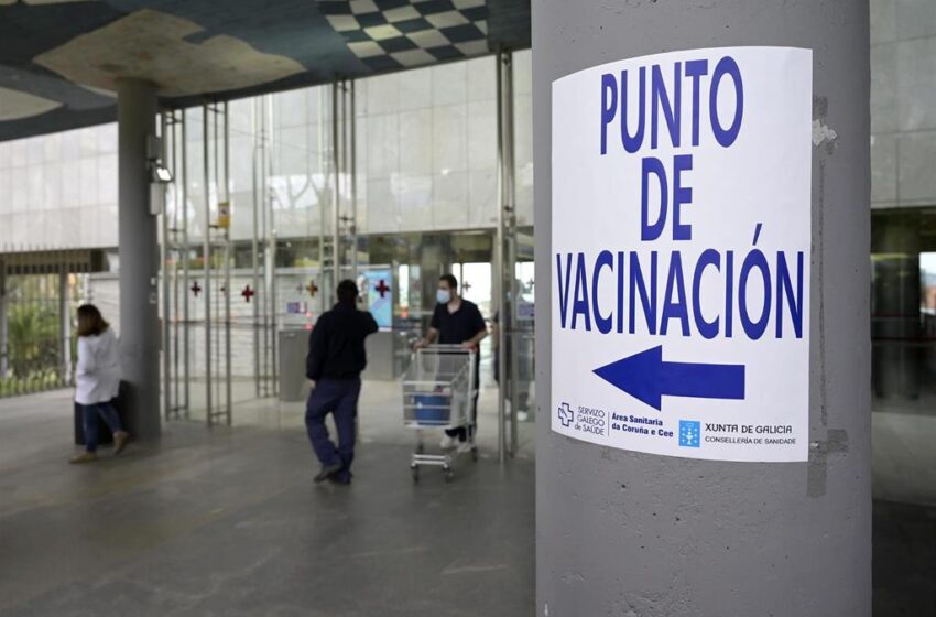  Varias CCAA se muestran a favor de vacunar a desplazados en vacaciones, mientras que Navarra y País Vasco se oponen