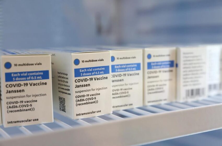  EEUU descarta 60 millones de dosis de vacunas de Janssen por riesgo de contaminación, según ‘NYT’