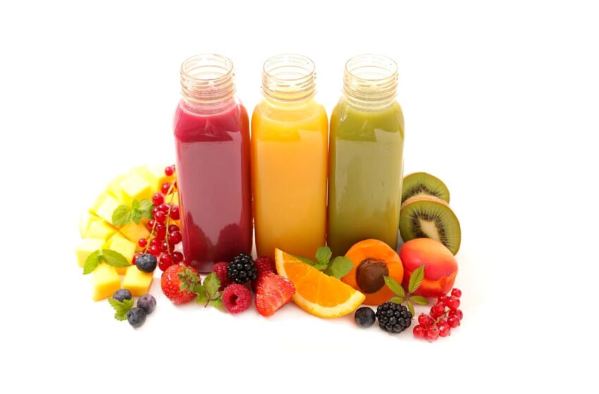  Manda más a tomar zumo de frutas y verduras verdes ya que son útiles para contrarrestar la sensación de cansancio y fatiga, (…)
