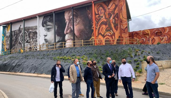  Castellanos de Villiquiera estrena Art-muña, ruta senderista de 8,5 kilómetros para disfrutar de los murales artístic…