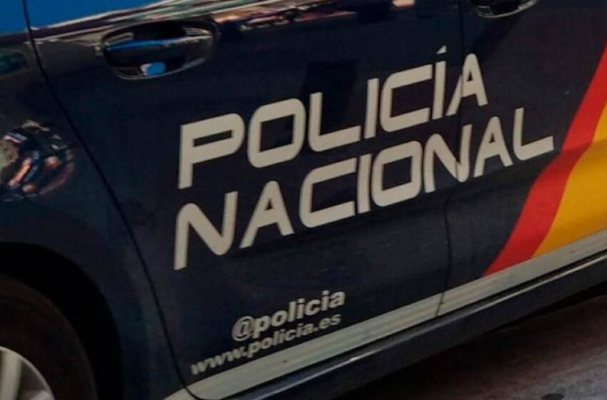  Detenida en Salamanca por amenazar con una navaja a un conocido para reclamarle una deuda de 50 euros: “Te voy a pinchar”