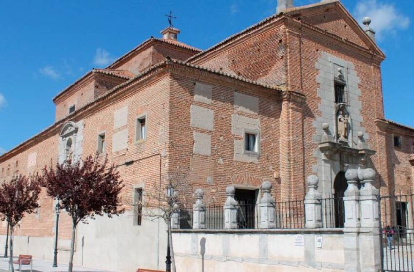  La Diputación de Salamanca da el primer paso para ayudar al convento de las Madres Carmelitas de Peñaranda