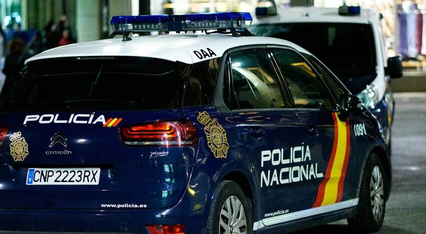  Sorprendida ‘in fraganti’ robando en el interior de una furgoneta en Salamanca