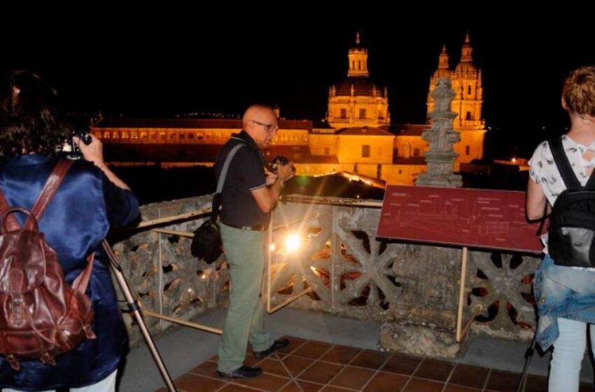  La cita nocturna que no puedes perderte en Salamanca si te gusta la fotografía