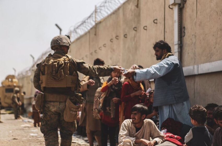  Más de 2.000 periodistas afganos piden la evacuación inmediata del país antes del final de las extracciones