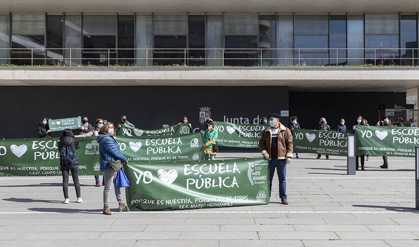  Fernando Pablos tacha de “ auténtico escándalo” la decisión de la Junta