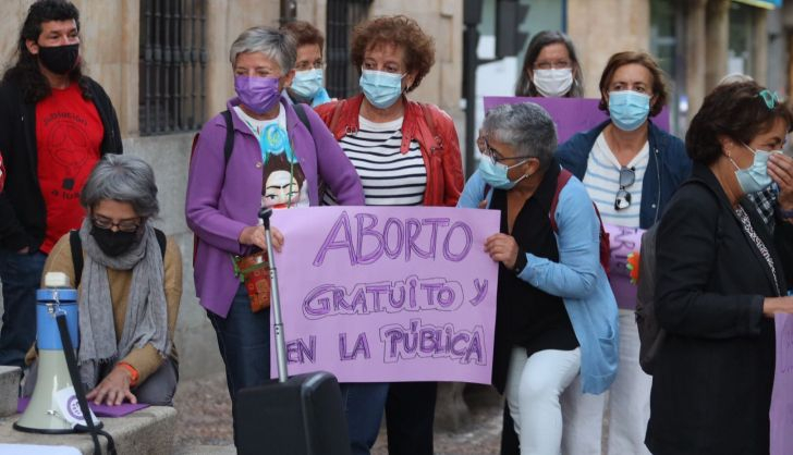  Las feministas salmantinas claman por un aborto seguro y sin “culpabilización” en la provincia