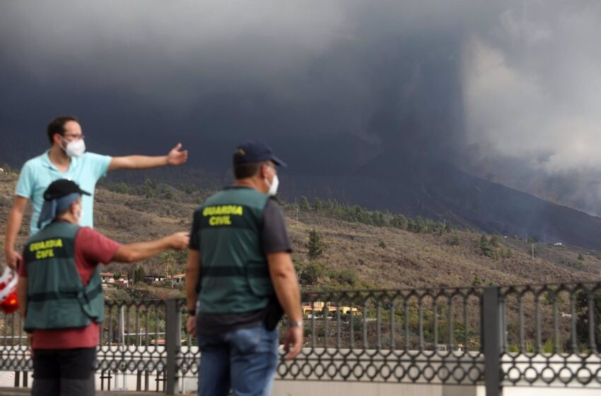  Los últimos evacuados en La Palma alcanzan las 160 personas, haciendo superar la cifra total a más de 6.200