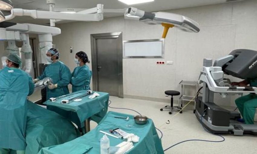  Robot Da Vinci Xi: la evolución de la cirugía laparoscópica en cirugía general y de aparato digestivo