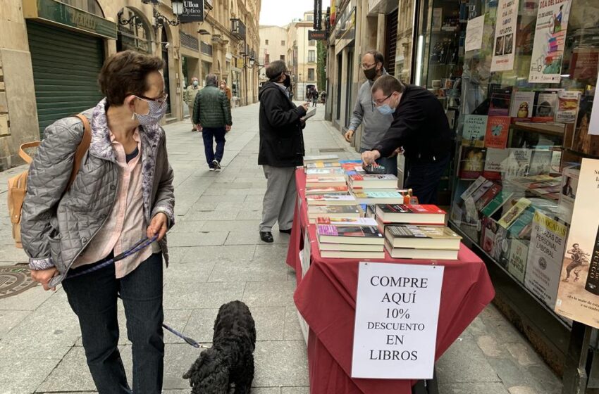  Las librerías de Salamanca sacan este jueves 11 los libros a la calle para celebrar el Día de las Librerías