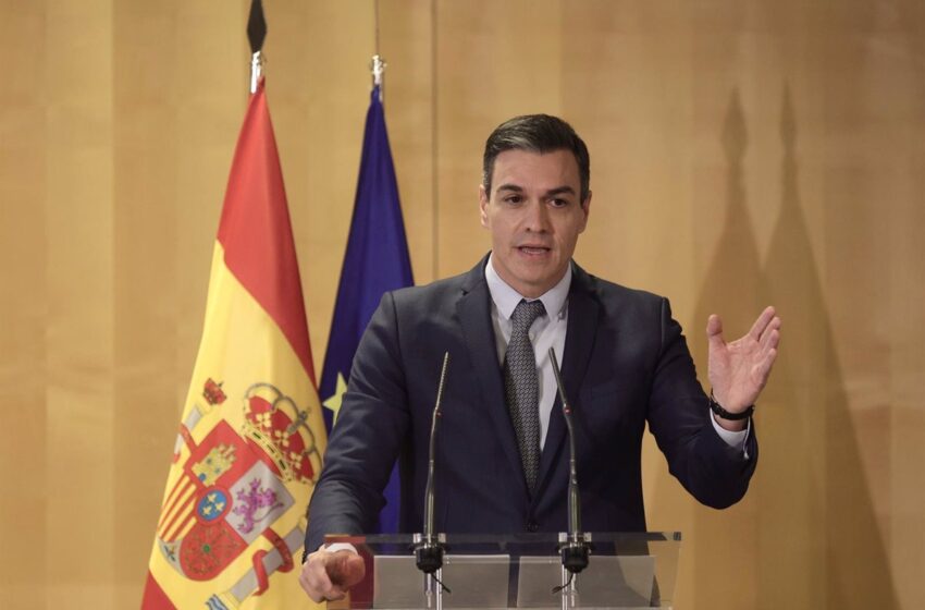  Sánchez critica que la derecha dibuje una España a «su imagen y semejanza: Triste, sin ideas y en quiebra»