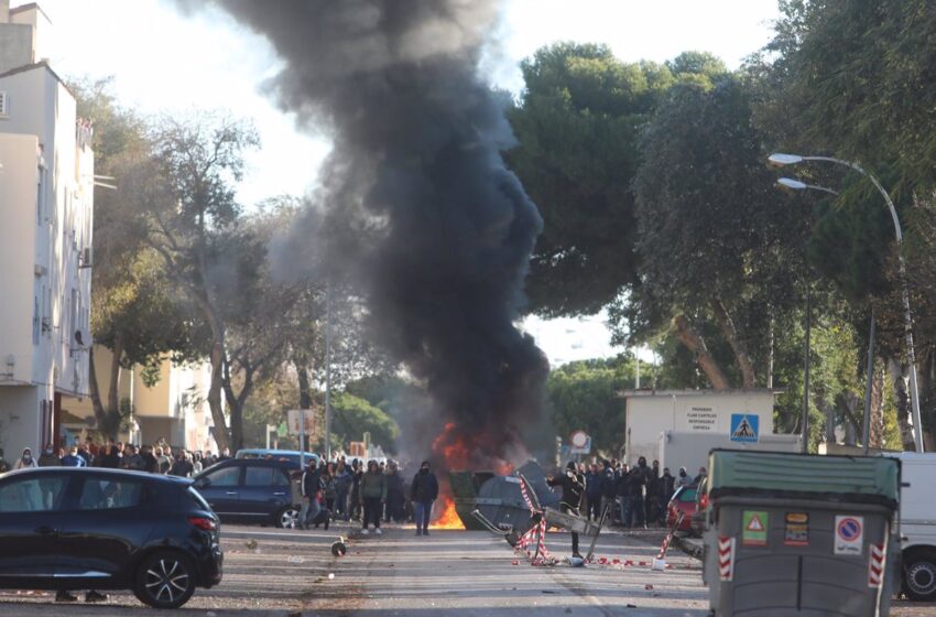  Seis detenidos por los disturbios durante la huelga del metal en la Bahía de Cádiz