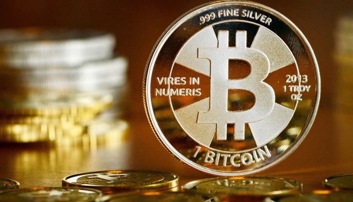  OCU alerta de los «gastos ocultos desproporcionados» en la compra de bitcoins