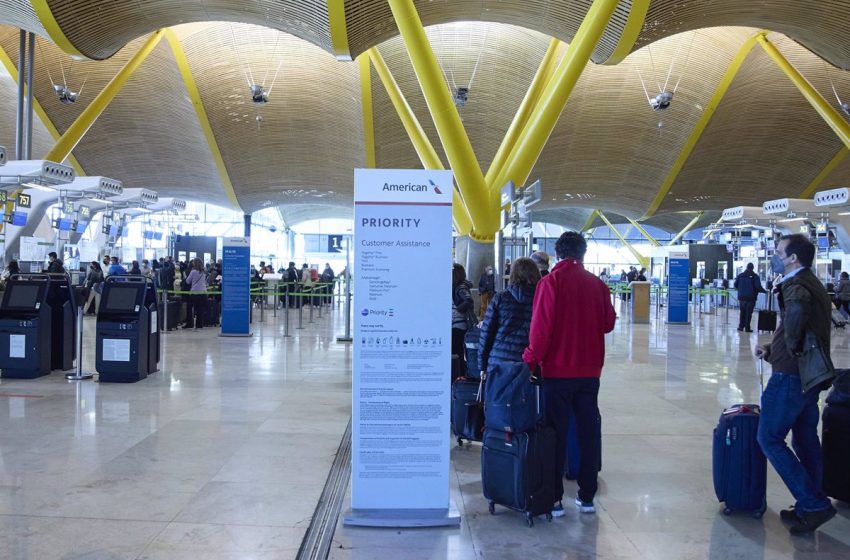  Los viajeros que entren a España con test rápido de antígenos deben hacérselo en un plazo anterior de 24 horas desde hoy