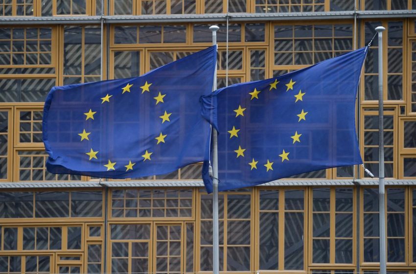  Bruselas pide prorrogar el uso del Certificado Covid para viajes sin restricciones en la UE hasta junio de 2023