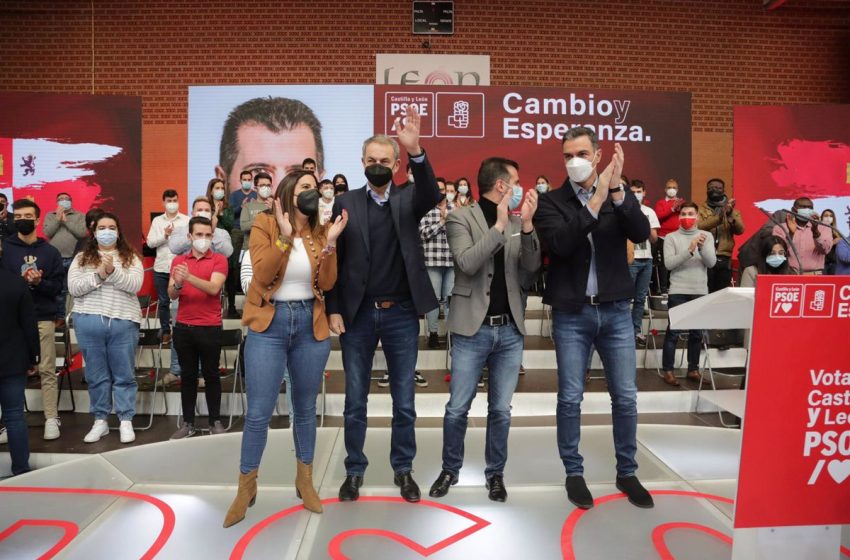  Sánchez acusa a la derecha de «blanquear el transfuguismo» y «deslegitimar el voto democrático»