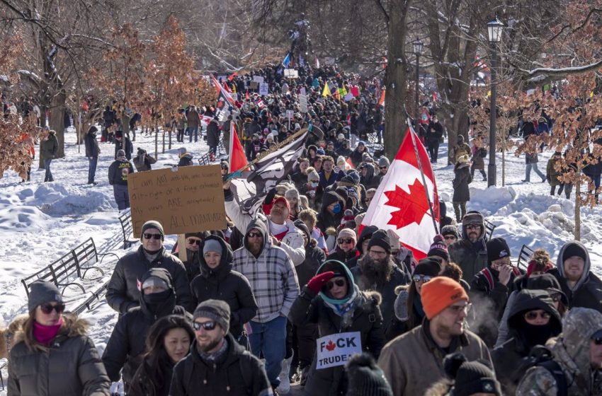  La capital de Canadá, Ottawa, declara el estado de emergencia por las protestas