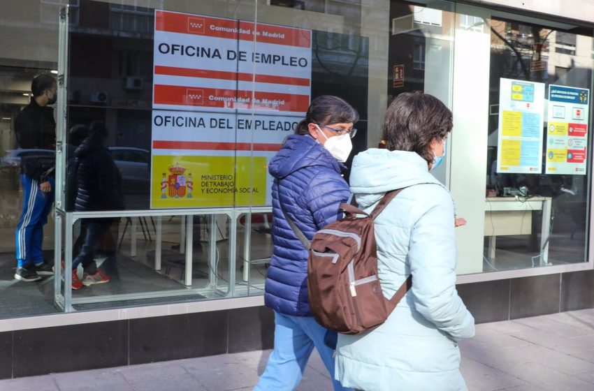  El paro de la OCDE cerró 2021 en el 5,4%, con España (13%) a la cabeza del desempleo
