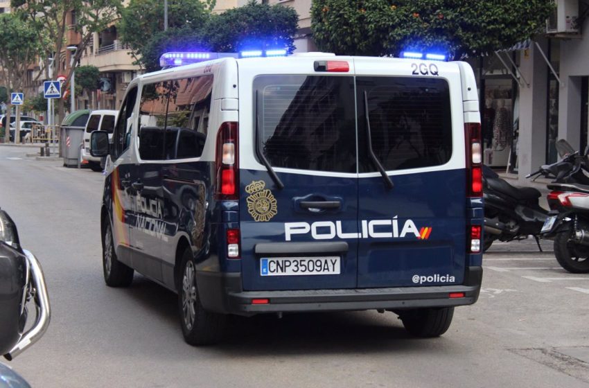  514 agentes se desplegarán en Madrid en un plan específico contra las bandas juveniles, con furgones junto a discotecas