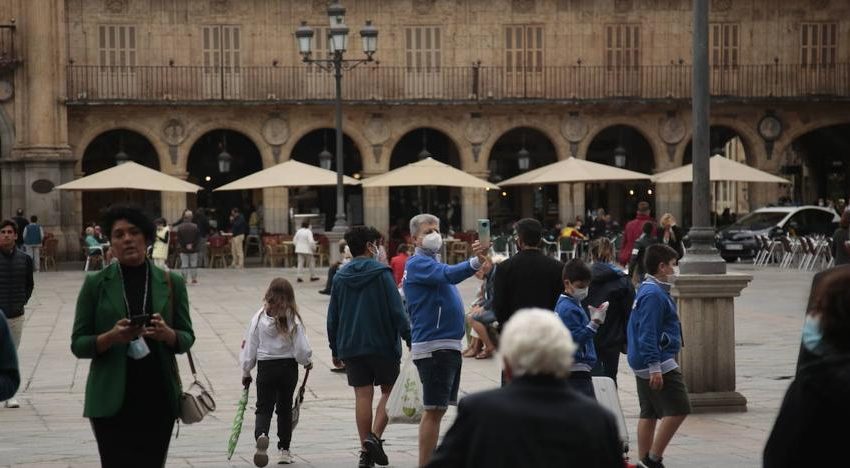  La covid sigue sumando nuevos contagios en Salamanca, 584 desde el martes, aunque sin fallecidos