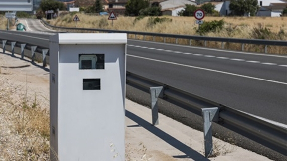  Aumentan los radares de Tráfico: ¿cuántos hay en Castilla y León?