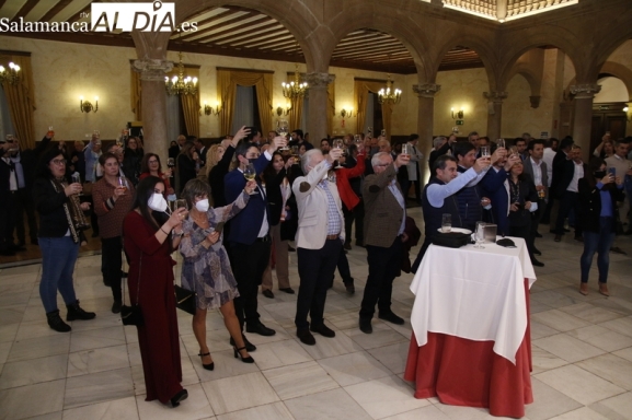  Más de 200 personas arropan a SALAMANCArtv AL DÍA en el evento de su X Aniversario