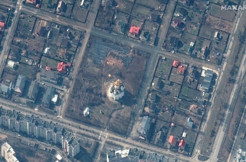  Galería de fotos | Imágenes de satélite detectan una fosa común en Bucha, Ucrania
