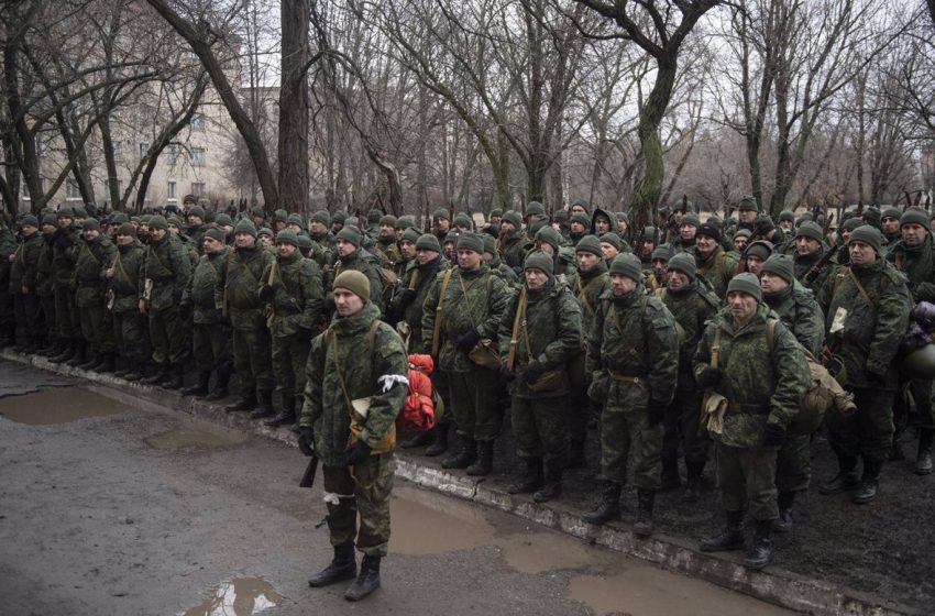  Ucrania alerta de una nueva ofensiva rusa en el Donbás pero afirma estar preparada para responder