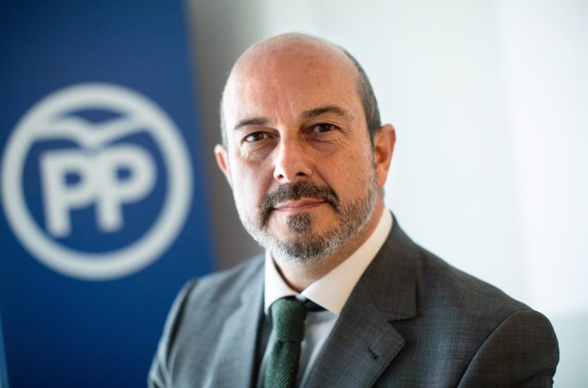  Rollán denuncia un «cordón sanitario» del PSOE al PP como con el «Pacto del Tinell»
