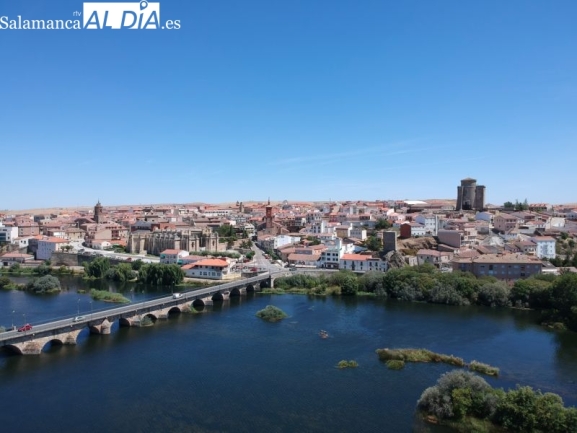  Linares organiza una visita cultural a Alba de Tormes