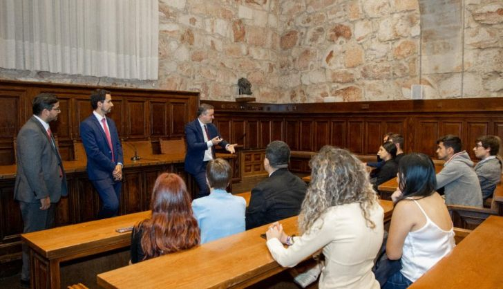  Iván Redondo ofrece la conferencia ‘Comunicación en campañas y políticas públicas’ en la Facultad de Derecho