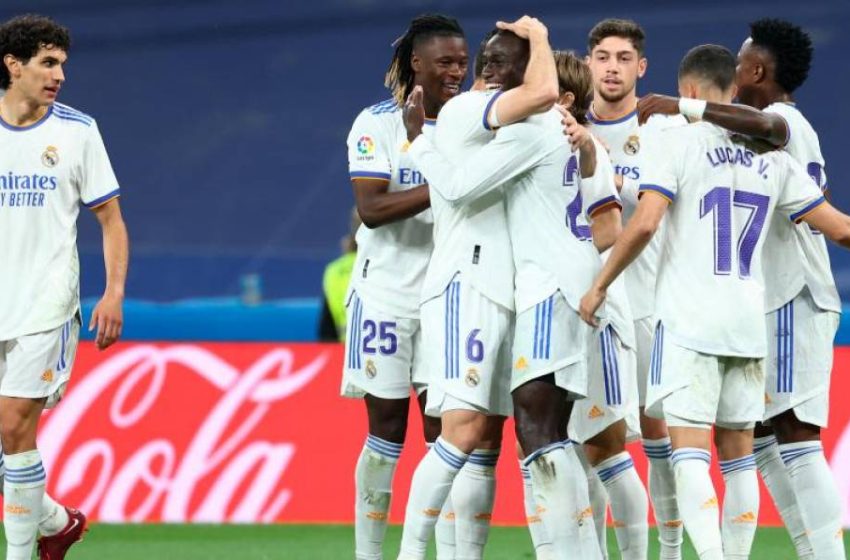  El Real Madrid siembra el camino a París con un set y partido ante el Levante (6-0)