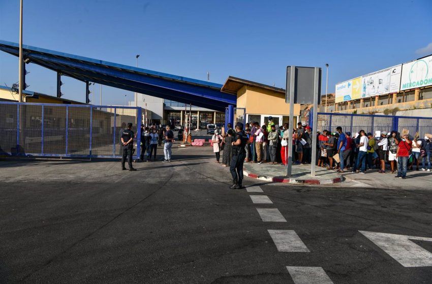  Interior confirma que el 17 mayo reabrirán las fronteras terrestres de Ceuta y Melilla