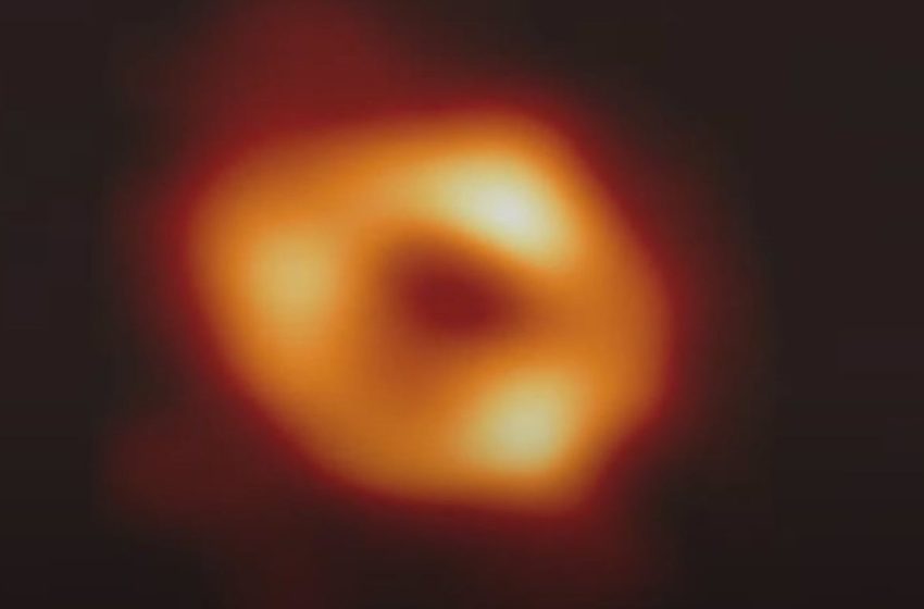  Primera imagen del agujero negro en el corazón de nuestra galaxia